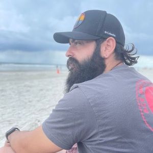 Meet your Posher, Maickel alexandre